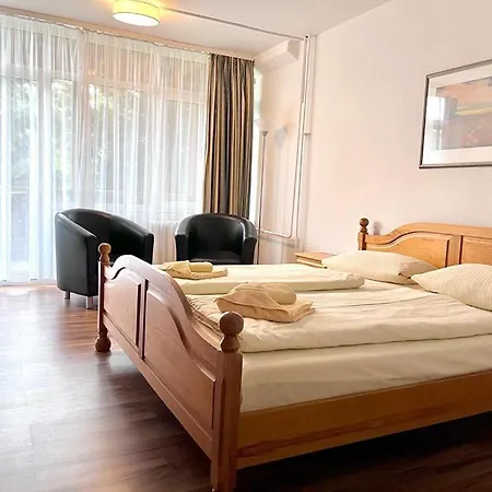 Hotelferienanlage Friedrichsbrunn 3*