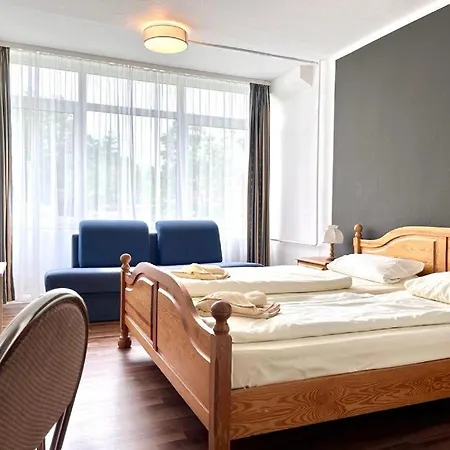 Hotelferienanlage Friedrichsbrunn Hotel 3*